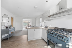 Photo 14- click for photo gallery